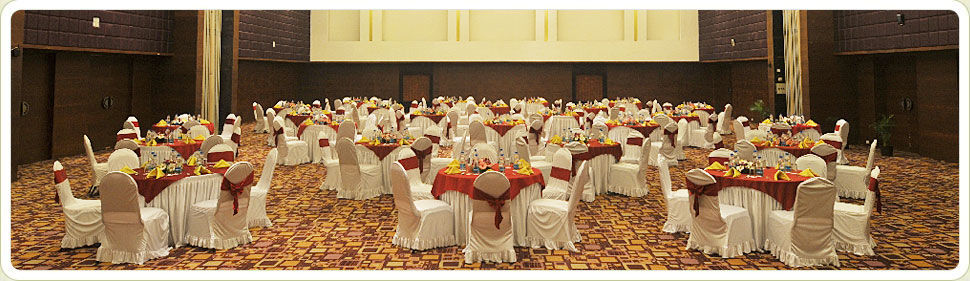 Vits Hotel Pune Exterior photo
