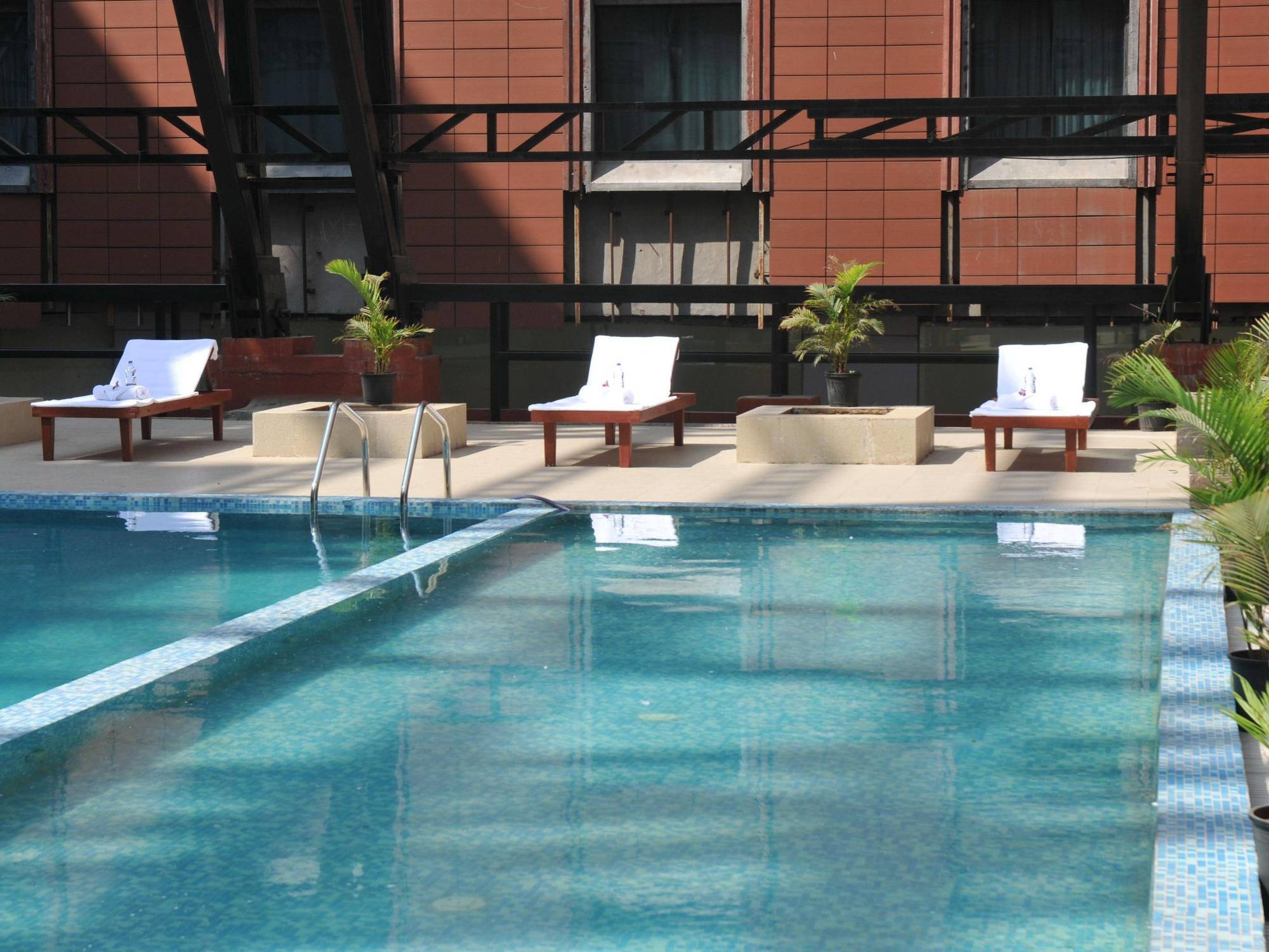 Vits Hotel Pune Exterior photo